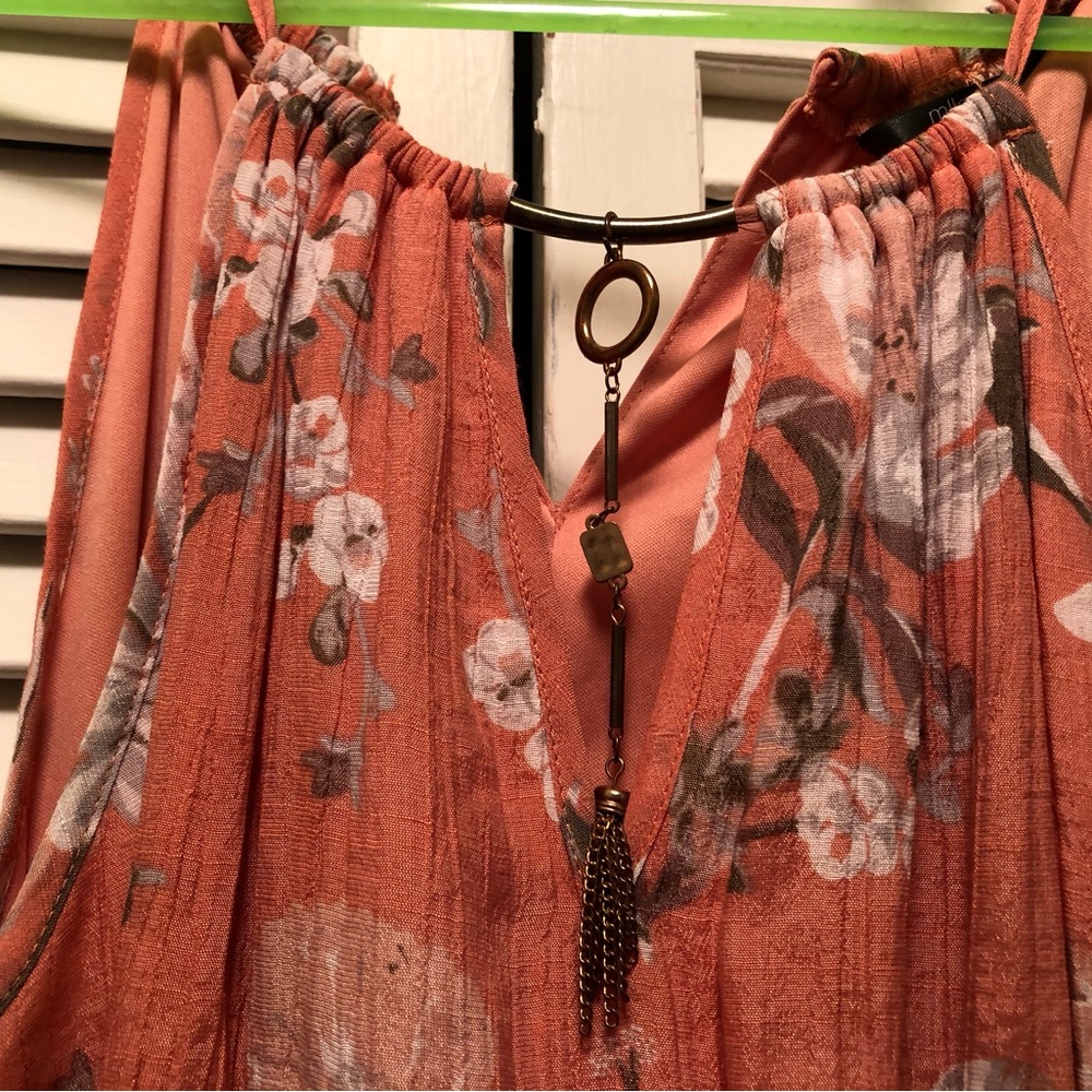 Boho maxi dress with lovely detail at neck w/keyhole back